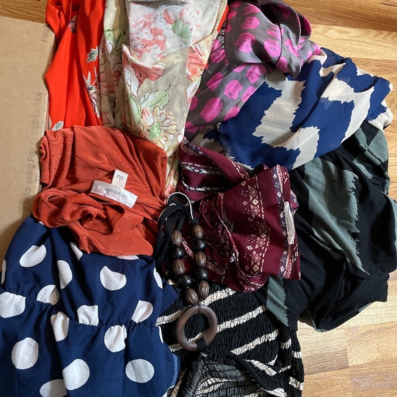 Various Dresses & Skirts - Women Large Semi Mystery 9 Items Dresses Tops Spring Summer Items